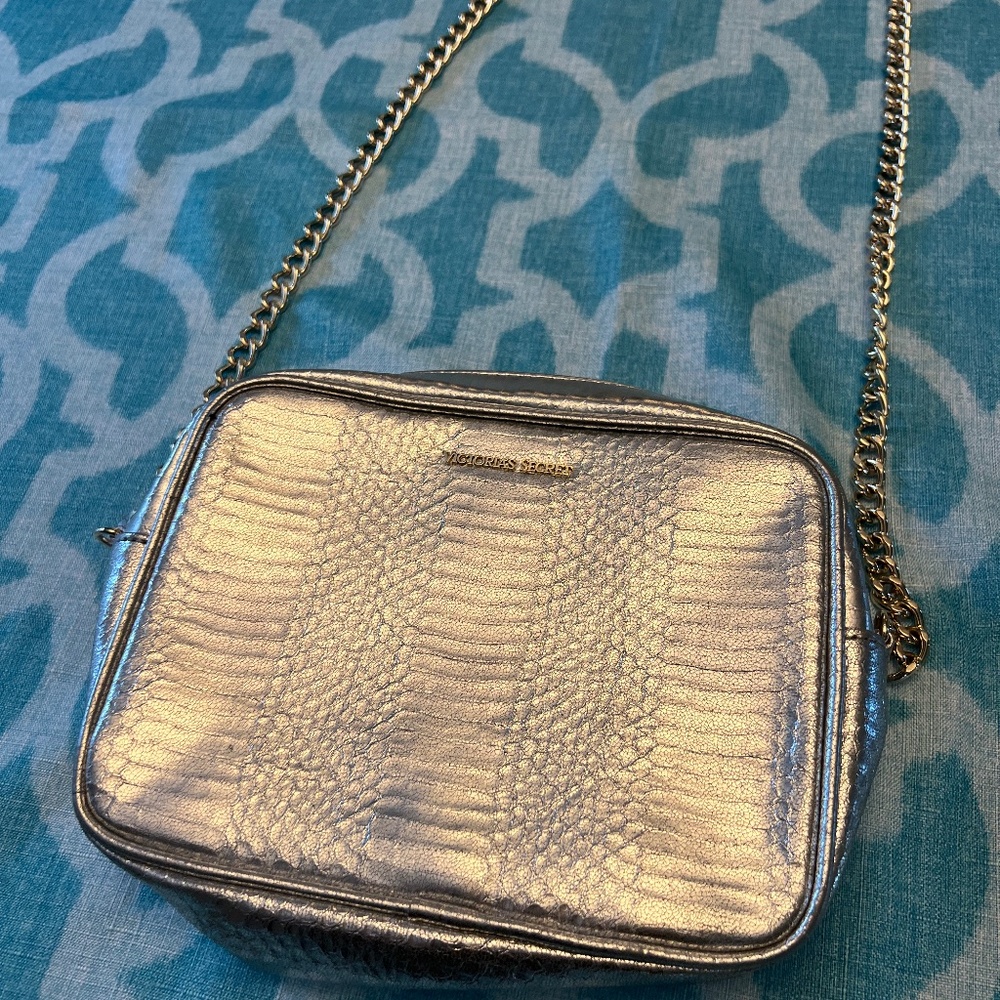 Victoria's Secret Silver Chain Link Cross Body Purse